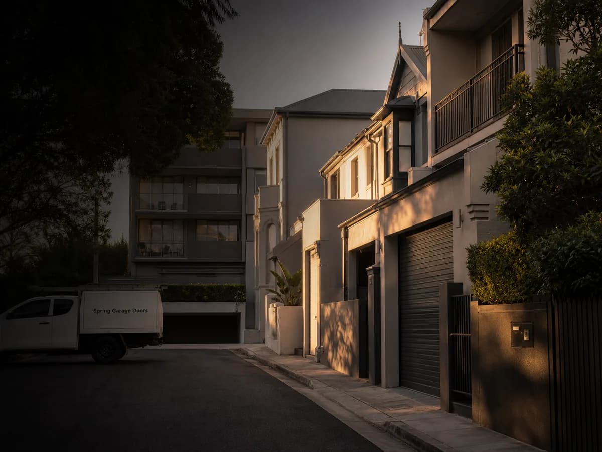 Garage door service in Waverley, Sydney 2024